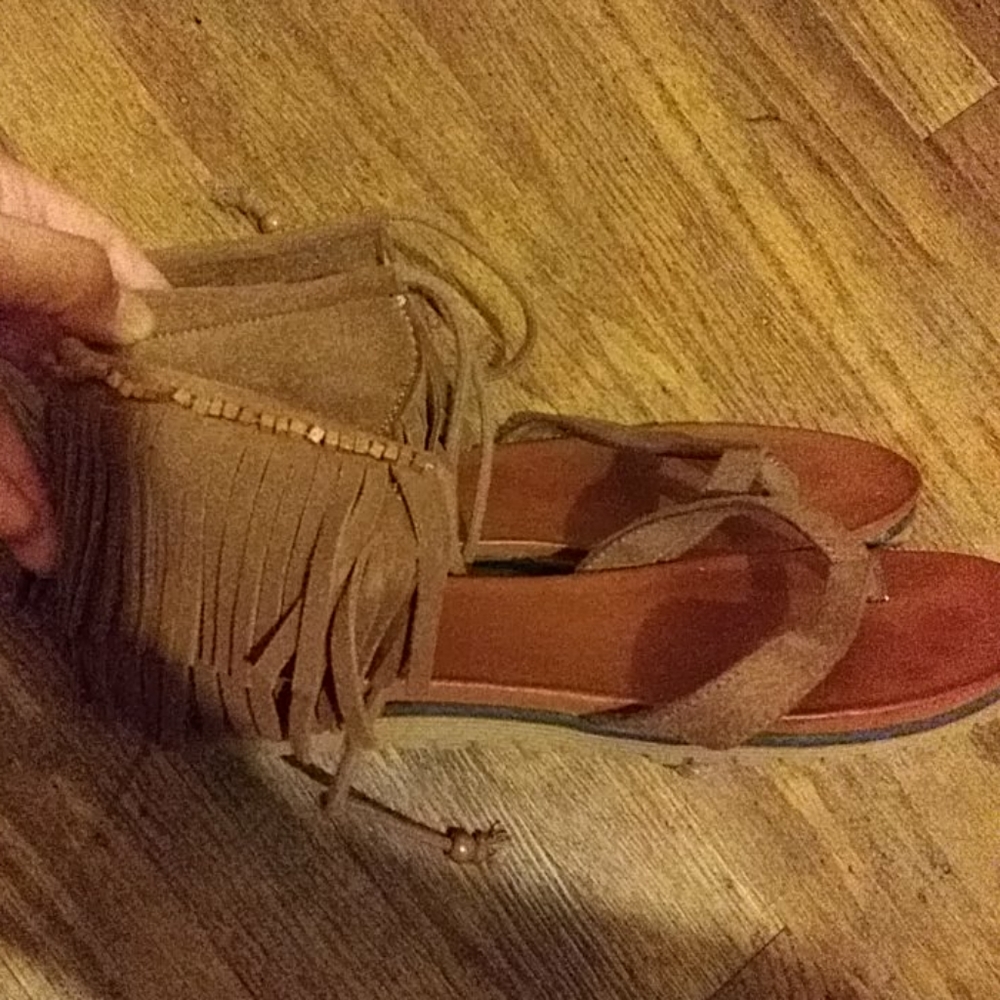 Mocassin sandals